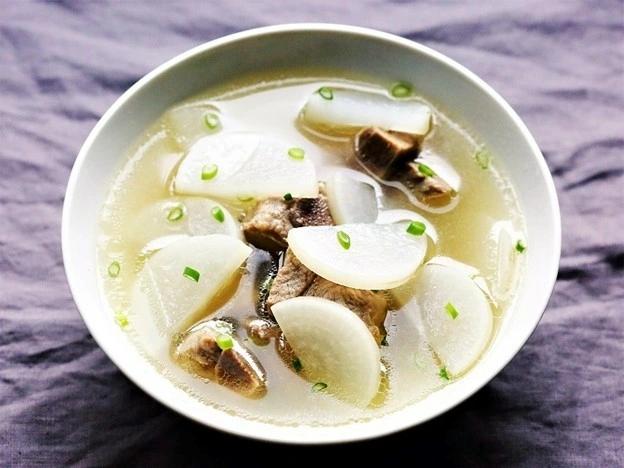Mùa cúm đến - ăn những thực phẩm này để miễn dịch tăng gấp đôi, có loại rau còn “giàu penicillin tự nhiên”- Ảnh 5.