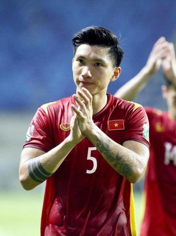 Đoàn Văn Hậu 