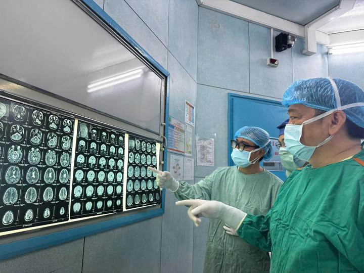 Làm sao để sống chung với bệnh động kinh an toàn?- Ảnh 1.