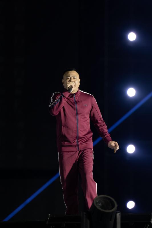 NSND Tự Long cảm ơn 90 nghìn khán giả, nói 1 câu về đội tuyển Việt Nam tại SEA Games!- Ảnh 3.