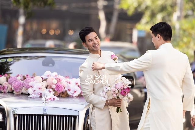 Bắt gặp Tiên Nguyễn và chồng đi 