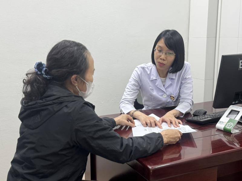 Hay quên, dễ cáu gắt bất thường, người đàn ông phải nhập viện điều trị tâm thần- Ảnh 1.