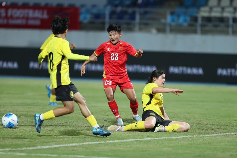 Ảnh SEA Games 33: Thái Thị Thảo lập hat-trick, tuyển Việt Nam trút cơn mưa bàn thắng vào lưới Malaysia- Ảnh 9.