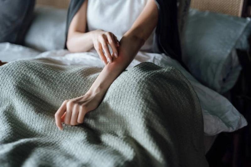 Nhận biết bệnh gan qua giấc ngủ: Những người có vấn đề về gan thường xuất hiện 3 triệu chứng vào ban đêm- Ảnh 4.