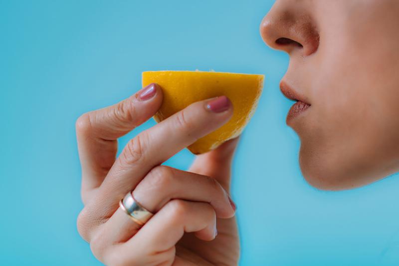 Mũi kém nhạy có thể là lời cảnh báo về những bệnh này- Ảnh 1.