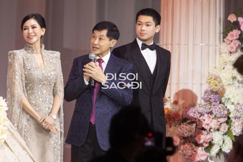 Tiên Nguyễn bất ngờ bị 