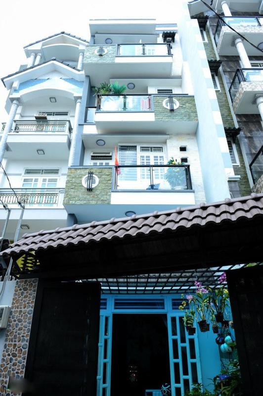 Nam ca sĩ sống hạnh phúc bên vợ 2 kém 17 tuổi, đẹp như hoa hậu, sở hữu nhà 20 tỷ đồng ở TP.HCM- Ảnh 3.
