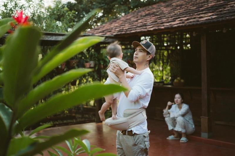 Nam ca sĩ sống hạnh phúc bên vợ 2 kém 17 tuổi, đẹp như hoa hậu, sở hữu nhà 20 tỷ đồng ở TP.HCM- Ảnh 11.