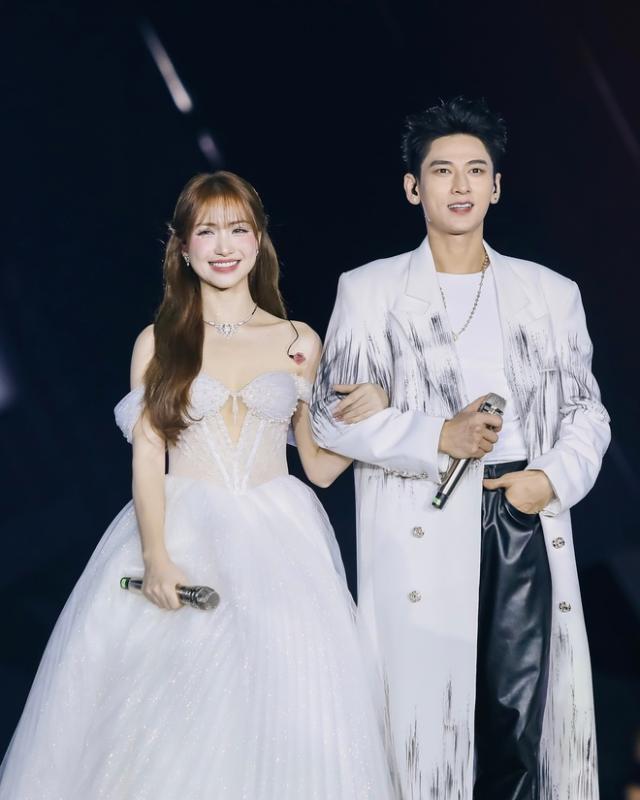 Hòa Minzy đầu tư kĩ cho một màn hở bạo- Ảnh 6.