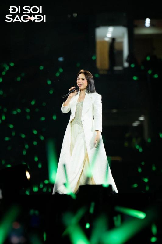 Đại hội xin lỗi tại concert Mỹ Tâm- Ảnh 2.
