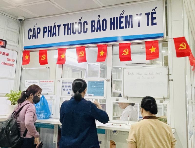 Bộ Y tế nhắc cơ sở y tế kê đơn thuốc ngoại trú tối đa 90 ngày- Ảnh 1.