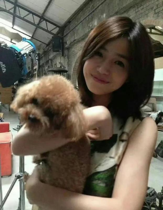 Trần đời chỉ có Trần Nghiên Hy: 42 tuổi vẫn cân đẹp style công chúa và "trai ngoan" kém 19 tuổi- Ảnh 14.