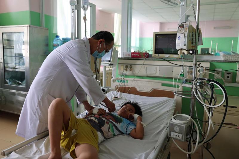 Diễn biến mới vụ hàng chục người ở TPHCM vừa phải nhập viện, lại nghi do bánh mì- Ảnh 1.