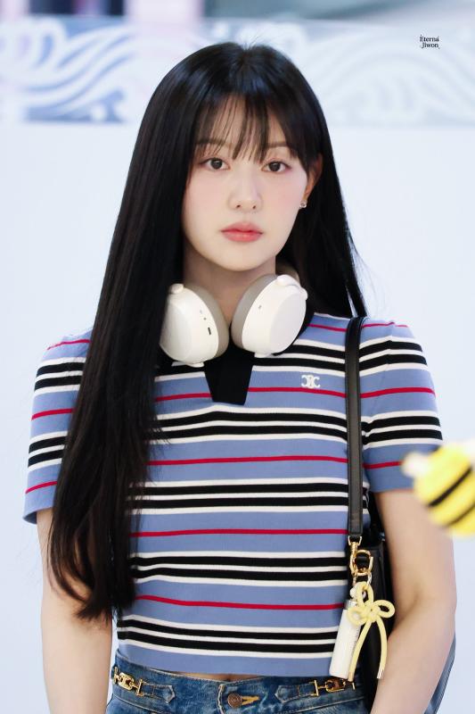 5 mỹ nhân lệch chuẩn mặt V-line vẫn đẹp rụng rời: Song Hye Kyo, Kim Ji Won đều góp mặt- Ảnh 9.
