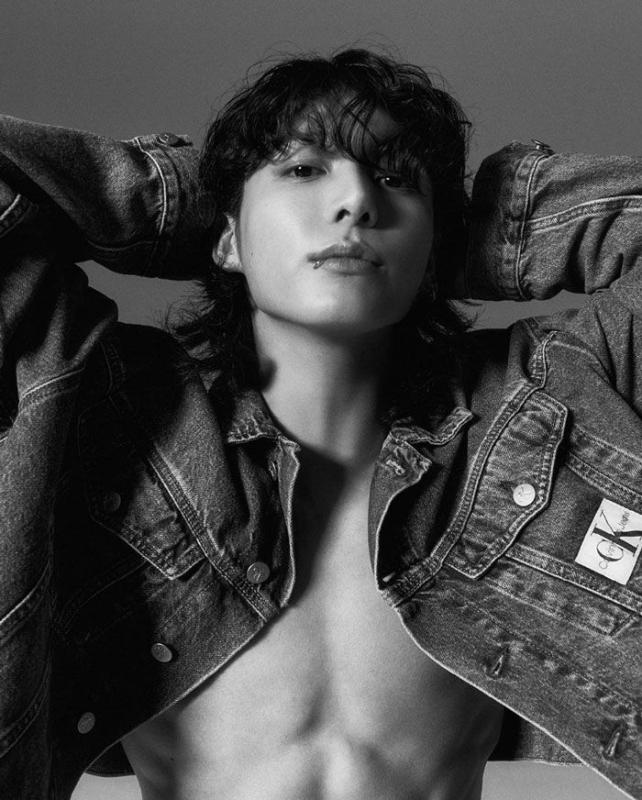 HIEUTHUHAI và Calvin Klein: Khi tranh cãi và ganh ghét tạo nên biểu mẫu của sự thành công- Ảnh 11.