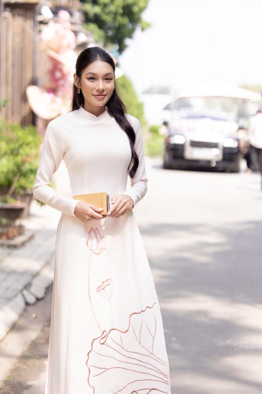 Dàn sao rần rần đám cưới Tiên Nguyễn: Chi Pu - Hương Giang sẽ tham dự, 1 Á hậu được giao nhiệm vụ đặc biệt!- Ảnh 3.