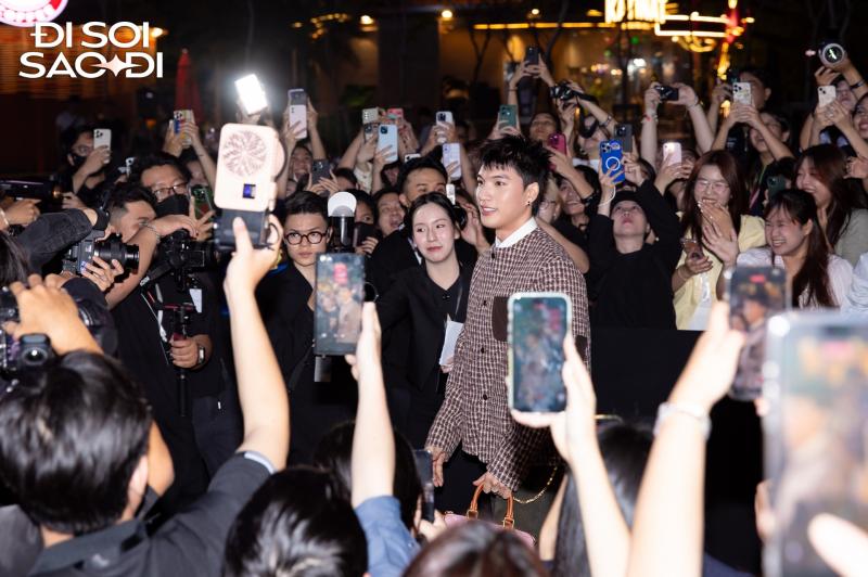 Siêu sự kiện Louis Vuitton: HIEUTHUHAI, Tóc Tiên, dàn nam thần mỹ nữ đỉnh lưu Vbiz tề tựu trên thảm đen quyền lực- Ảnh 3.