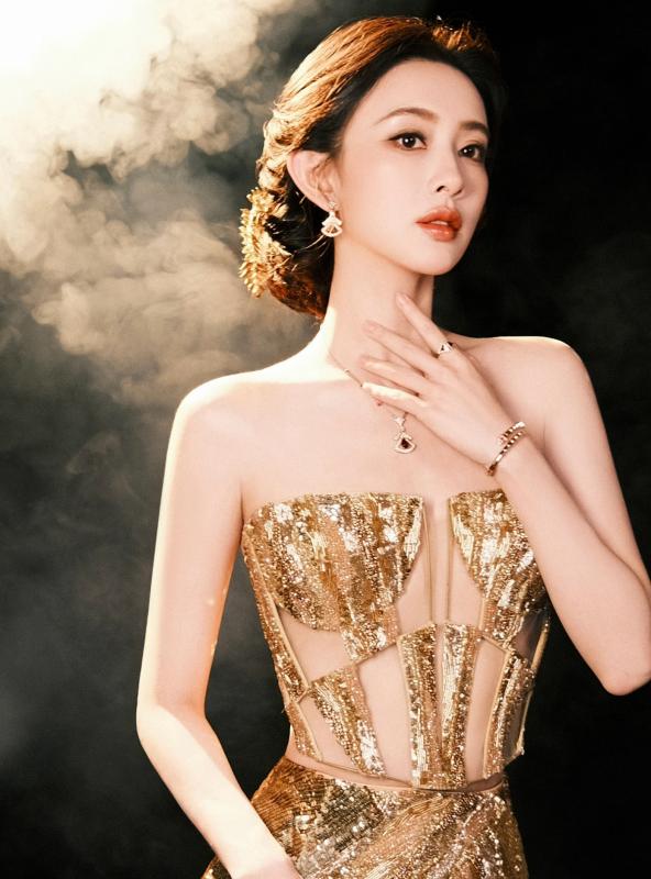 Cú ngã khiến 400 triệu người trầm trồ- Ảnh 5.