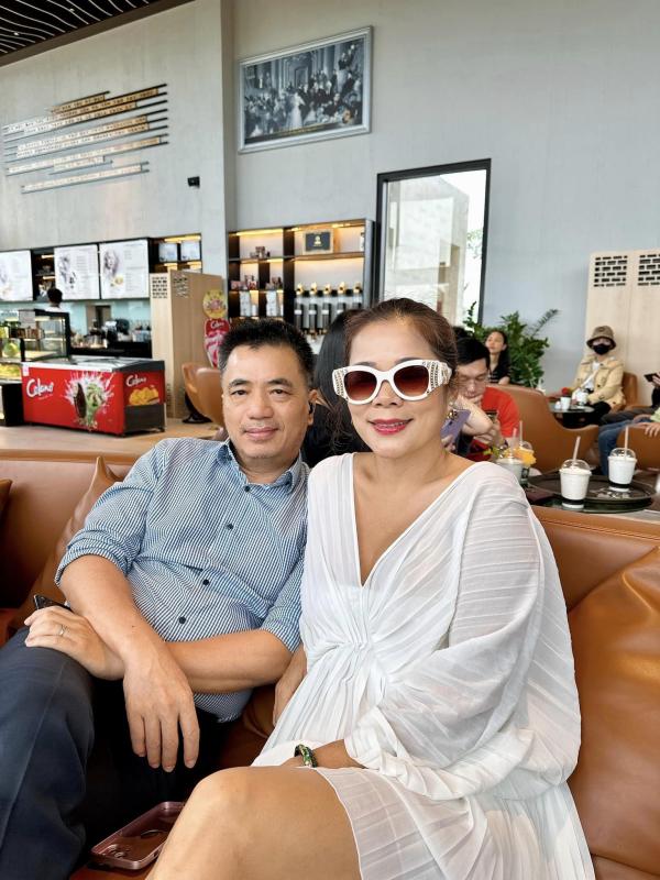 Nữ ca sĩ sở hữu vài biệt thự ngàn mét vuông ở Mỹ và Việt Nam: "Đã qua thời phải chứng minh tôi là ai"- Ảnh 3.