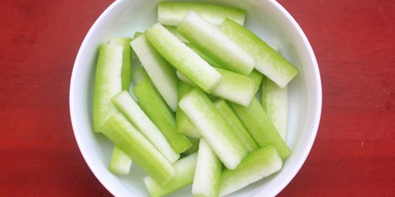 Sau khi uống nước luộc quả này trong 15 ngày tôi giảm 5kg, da và chân săn chắc: Nó đầy chợ Việt quanh năm, giá lại rẻ hều- Ảnh 4.