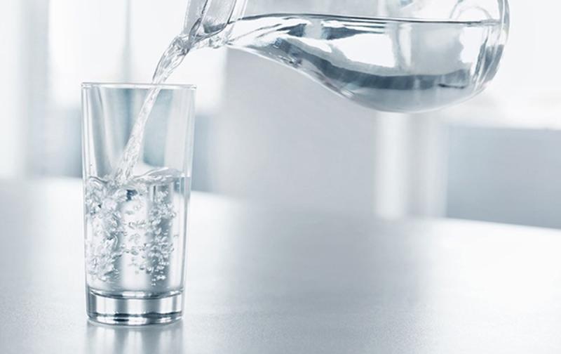 Duy trì thói quen uống nước tưởng tốt, người đàn ông 40 tuổi tử vong đột ngột- Ảnh 1.