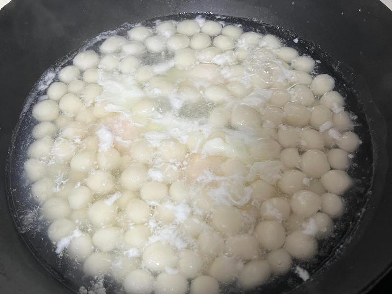 Đây mới là món ăn tốt nhất cho phụ nữ vào mùa đông hơn cả sữa và tổ yến: Rẻ tiền lại bổ khí huyết và giữ ấm- Ảnh 3.