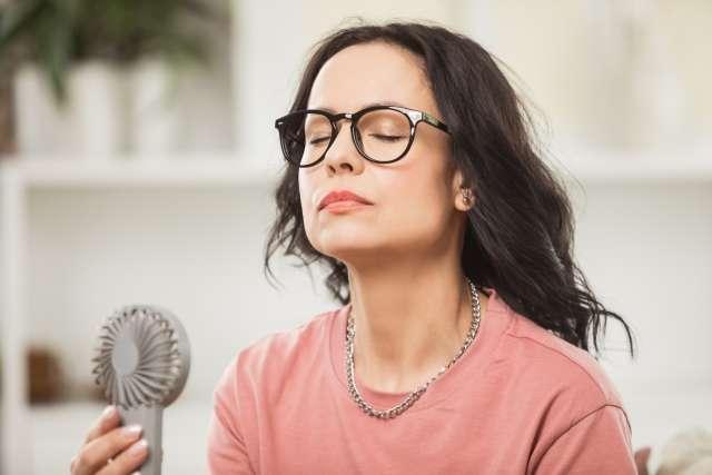 Tuổi trung niên của tôi không bắt đầu bằng nếp nhăn, mà bằng những thay đổi khiến tôi 