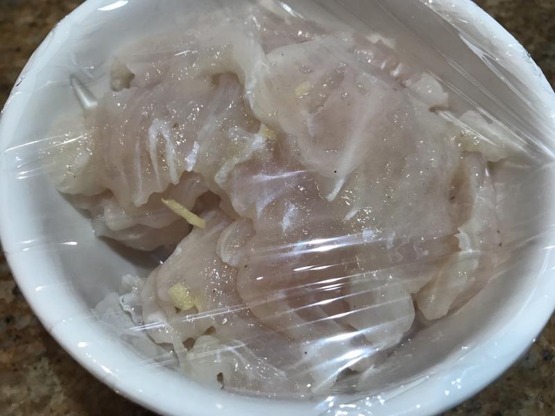 Bữa cơm mùa đông, khuyên bạn nên ăn 4 món 