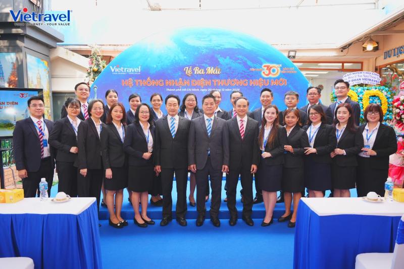 Vietravel ra mắt nhận diện thương hiệu mới, đánh dấu 30 năm phát triển- Ảnh 1.