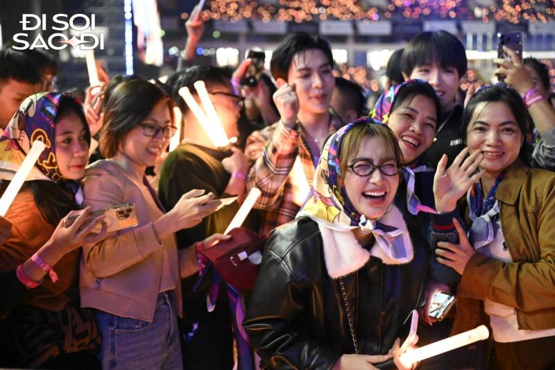 Vừa mở màn concert tại Mỹ Đình, Mỹ Tâm đã phải xin lỗi- Ảnh 6.