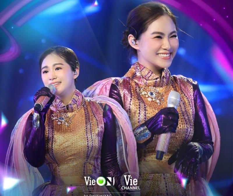 Nữ ca sĩ vừa tốt nghiệp Nhạc viện hạng giỏi: 41 tuổi trẻ xinh như đôi mươi, hát bài nào hot bài đó- Ảnh 4.