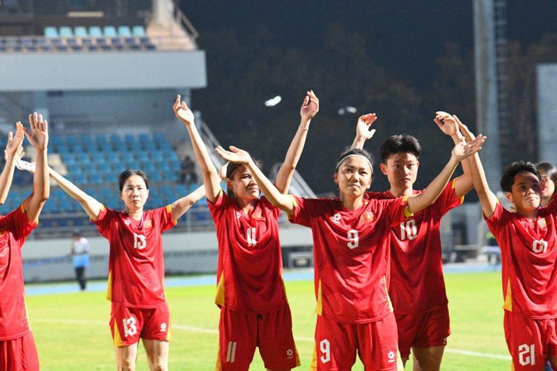 SEA Games cuối cùng nghiệt ngã của Huỳnh Như, chờ 
