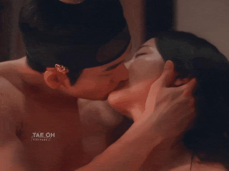 Phim cổ trang có cảnh nóng cháy nhất 2025 đây rồi, ngắm visual nam nữ chính mà thức đến sáng- Ảnh 4.