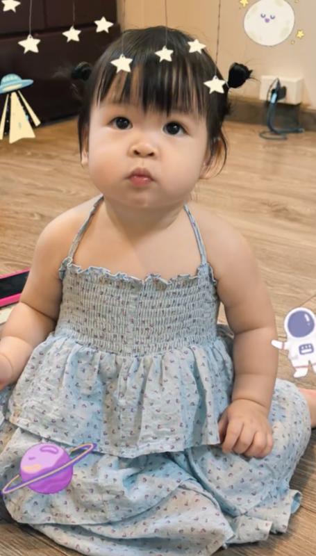 Ái nữ Đỗ Mỹ Linh khoe má bánh bao siêu cưng, chiếm spotlight ở tiệc hoành tráng của 