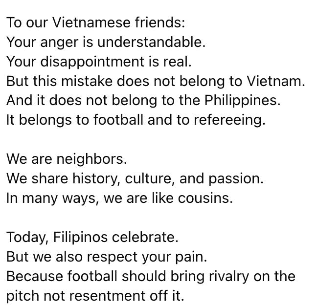 Đội bóng Philippines gửi tâm thư khi trọng tài 
