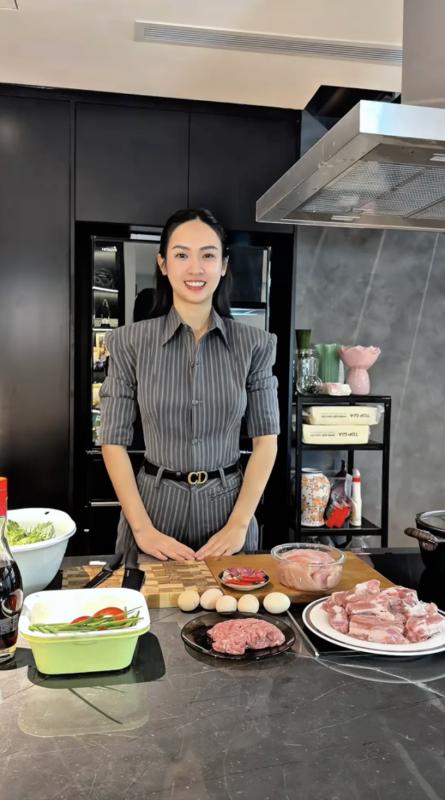 Bạn gái Đức Phạm đáp trả loạt comment soi mói, đề nghị mọi người xem và khen!- Ảnh 4.