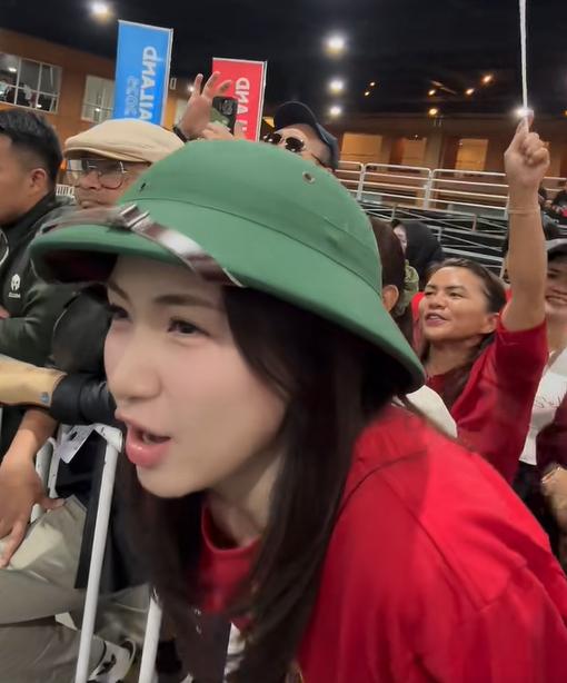 Sao Việt gây náo loạn tại SEA Games, cổ động viên Thái Lan phải làm một việc- Ảnh 1.