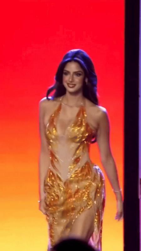 Miss Universe đẹp chấn động hậu giảm cân, đến cú vấp cũng sexy lịm người- Ảnh 2.