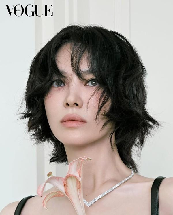 2025: Một năm quậy tới bến của Song Hye Kyo- Ảnh 8.