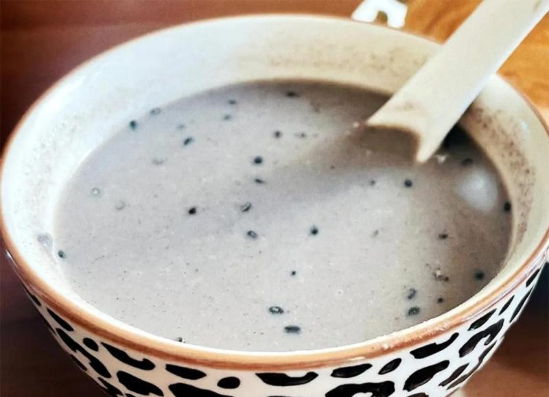 Tóc bạc chưa chắc do tuổi tác: Phụ nữ tóc bạc nhanh dễ thiếu chất này, ăn 4 thực phẩm sau tóc đen trở lại- Ảnh 2.