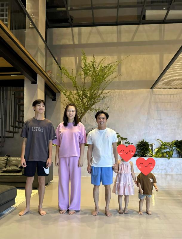 Sở thích chơi đồ hiệu kín đáo của vợ chồng Cường Đô La- Ảnh 5.