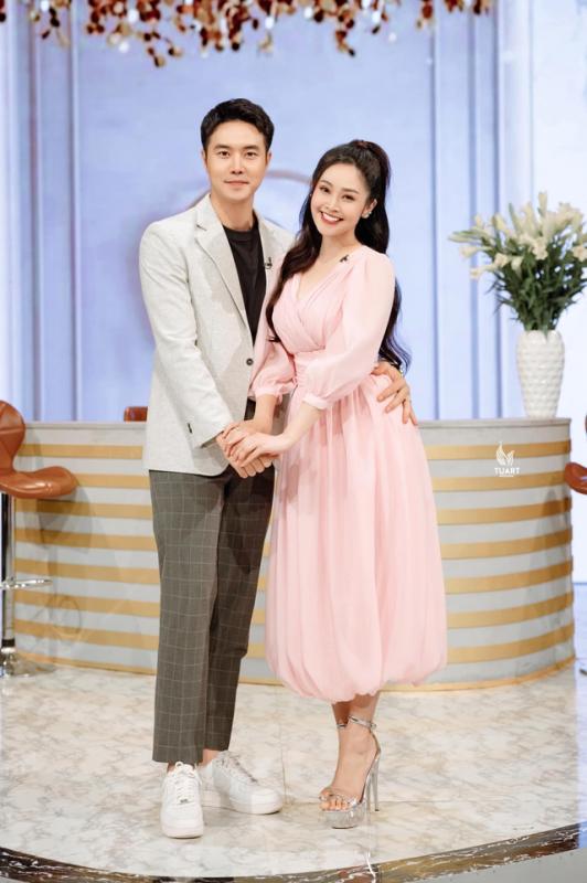 Diễn viên phim giờ vàng và vợ MC VTV chào đón con đầu lòng sau 4 năm kết hôn- Ảnh 6.