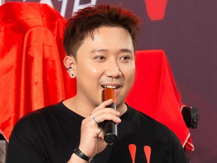 Lần đầu có mỹ nam thẳng thừng từ chối phim Tết của Trấn Thành, nhận lời sang phe "đối thủ" mới choáng- Ảnh 1.
