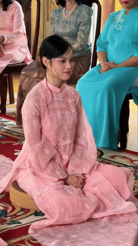 Sao nam Vbiz 41 tuổi cùng bạn gái 2K bí mật kết hôn- Ảnh 2.
