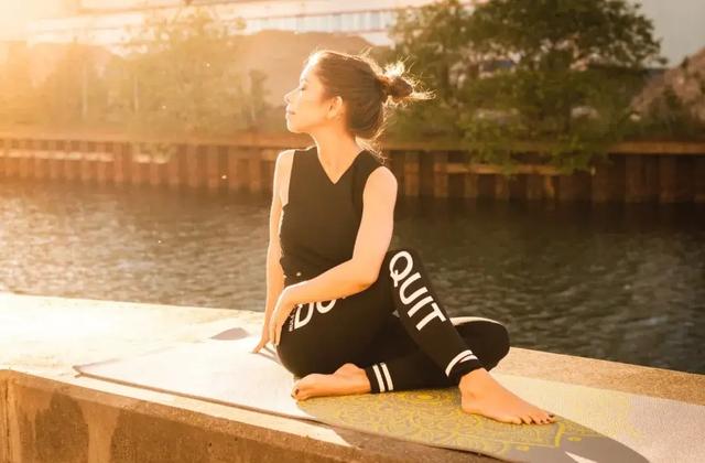 Ngoài 50 tuổi, tôi mới hiểu: Sống lâu không nằm ở bí quyết lớn lao, mà ở những điều rất nhỏ mỗi ngày- Ảnh 4.