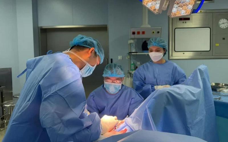 Ung thư dương vật có xu hướng trẻ hóa: Đừng chủ quan vì còn trẻ- Ảnh 1.