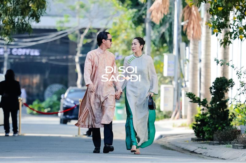 Tăng Thanh Hà nắm chặt tay Louis Nguyễn lộ diện tại đám cưới em gái, visual đỉnh như bìa tạp chí- Ảnh 2.
