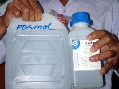 7 tấn cá khoai chứa formol bị thu giữ: Thực phẩm chứa chất cấm len lỏi vào bữa ăn người Việt như thế nào?- Ảnh 2.