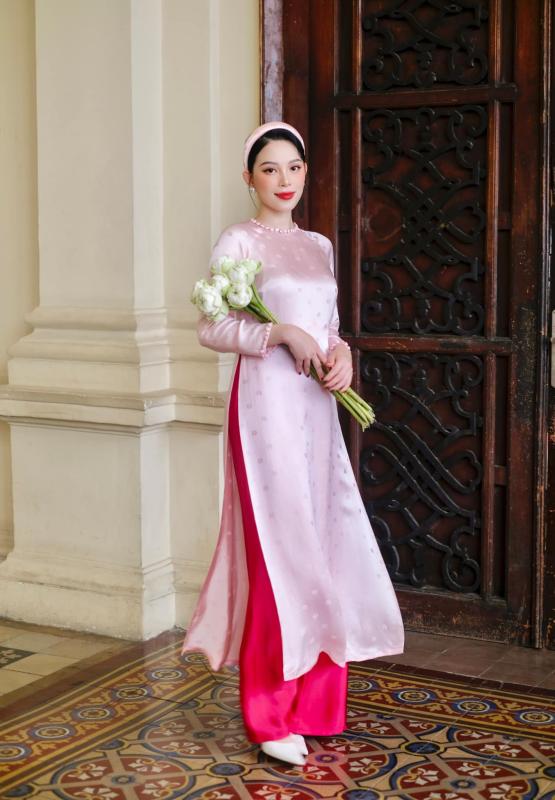 Đẳng cấp dâu hào môn: 4 tiêu chí chọn áo dài 