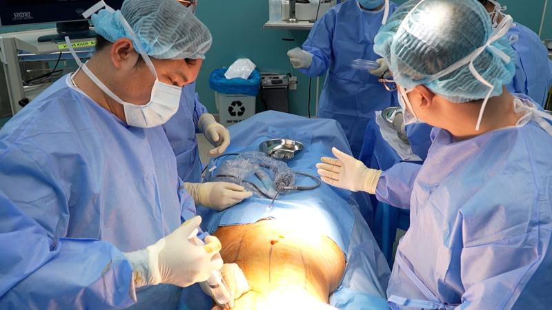 Không chuẩn bị đủ những điều này, bác sĩ khuyên đừng phẫu thuật thẩm mỹ- Ảnh 2.